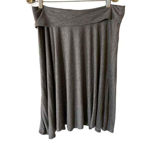 Max Studio Soft Skirt - Size Small - Picture 1 of 5
